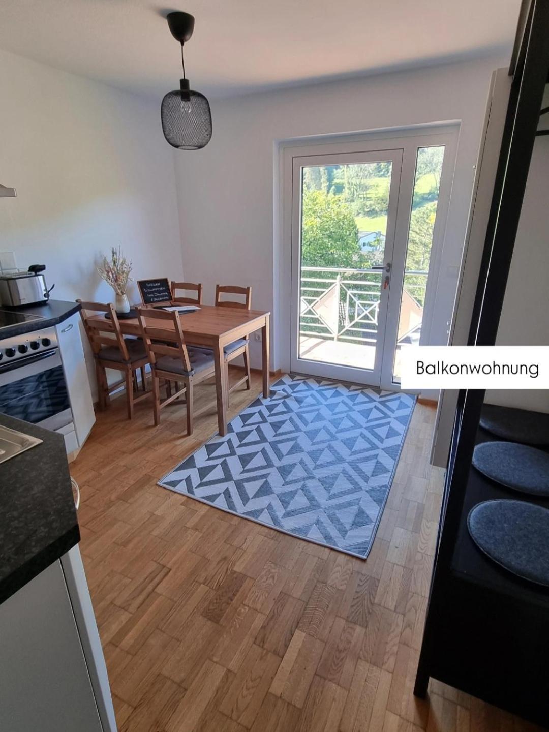 פלדקירש Ferienwohnung Tostner Burgblick מראה חיצוני תמונה